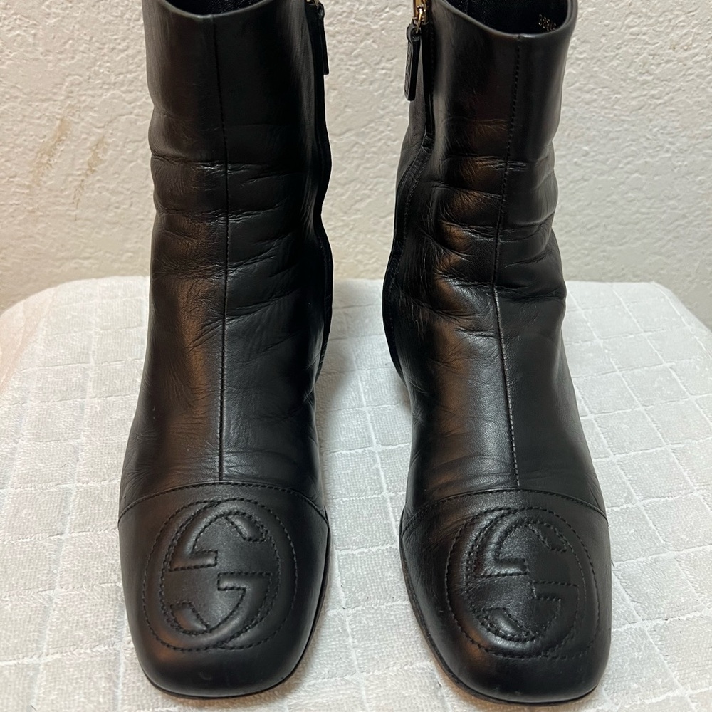 Gucci Black Leather Ankle Booties
